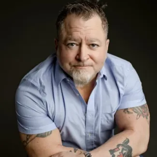 Luis Elizondo headshot